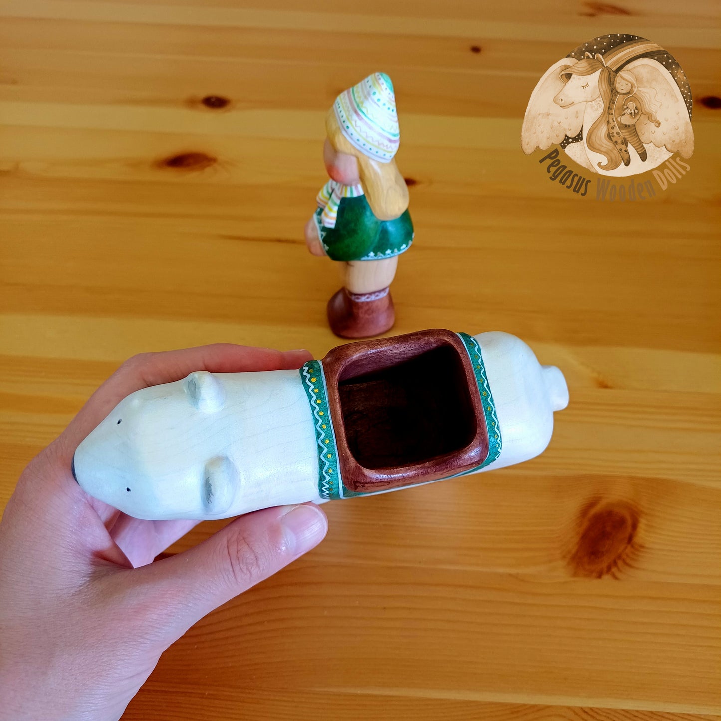 Wooden Polar Bear with rider (green)