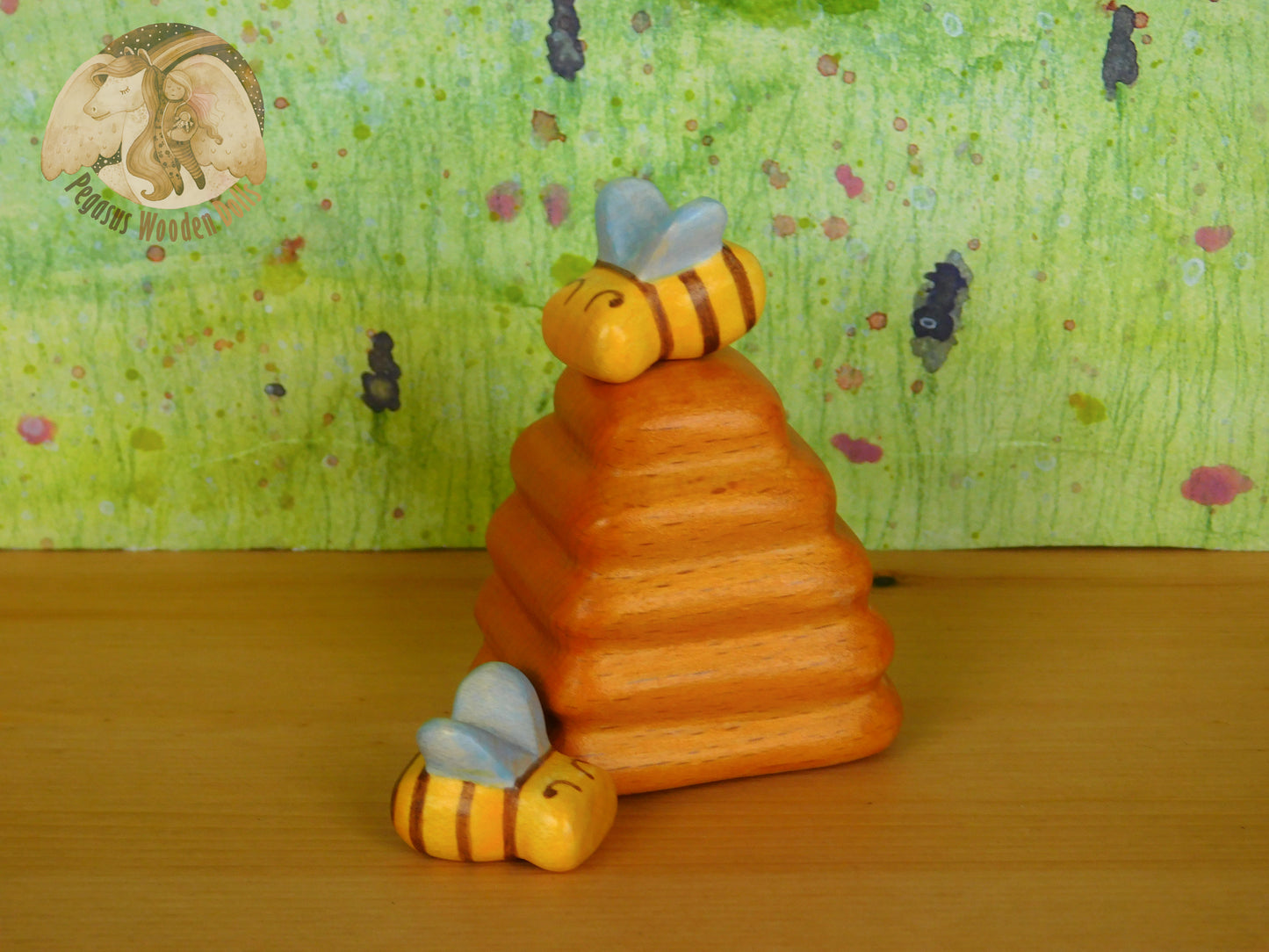Wooden Bees in beehive set of 4 pieces