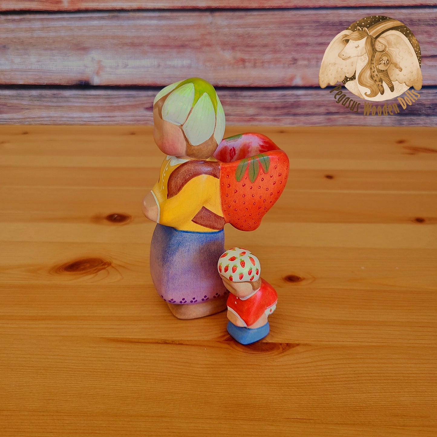 Wooden Strawberry Mother with baby