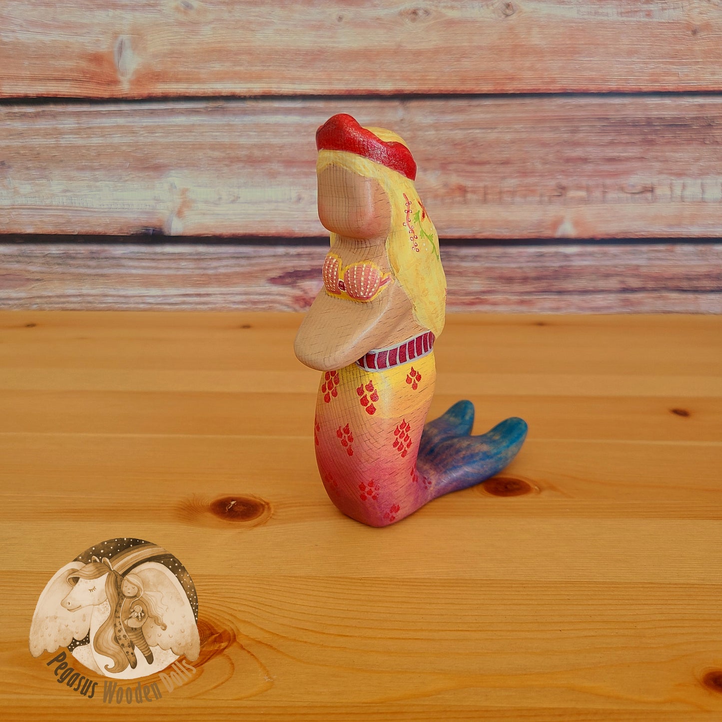 Wooden Mermaid Sea Queen