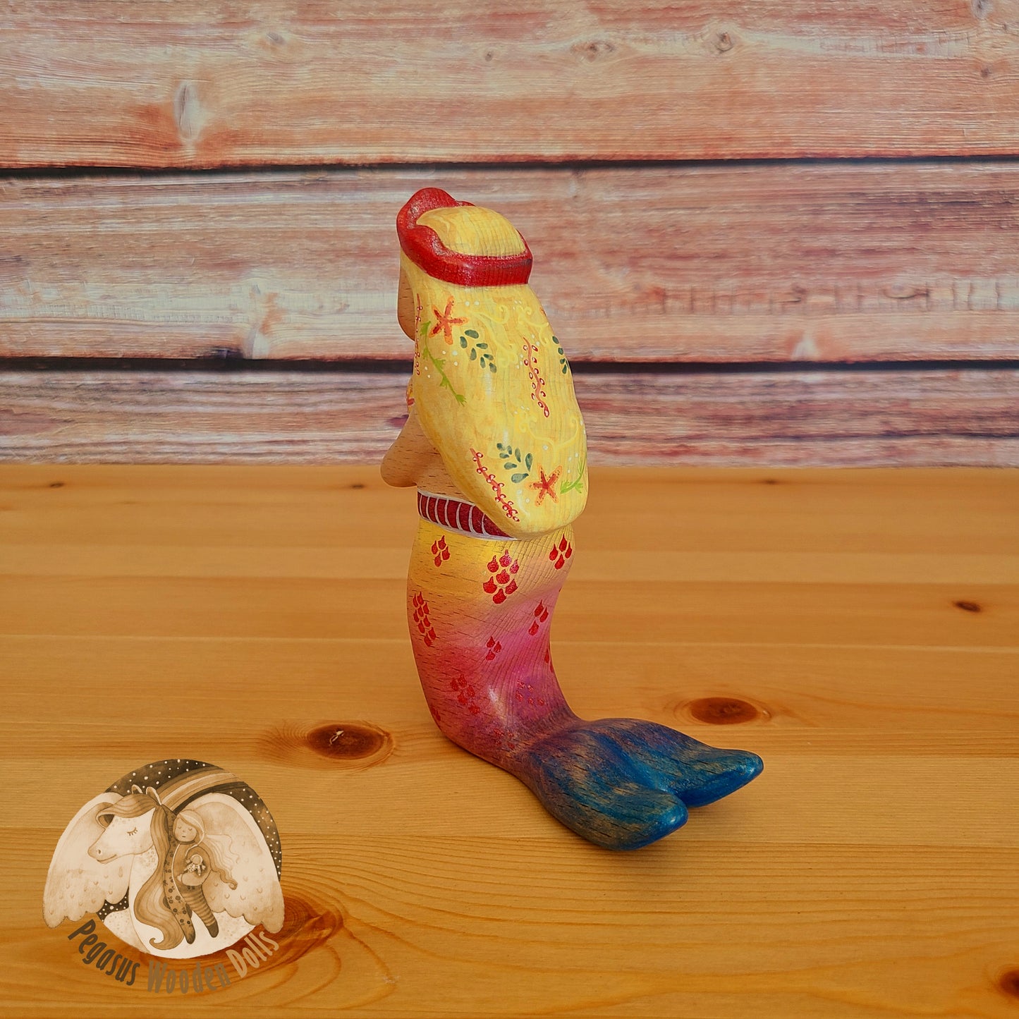 Wooden Mermaid Sea Queen