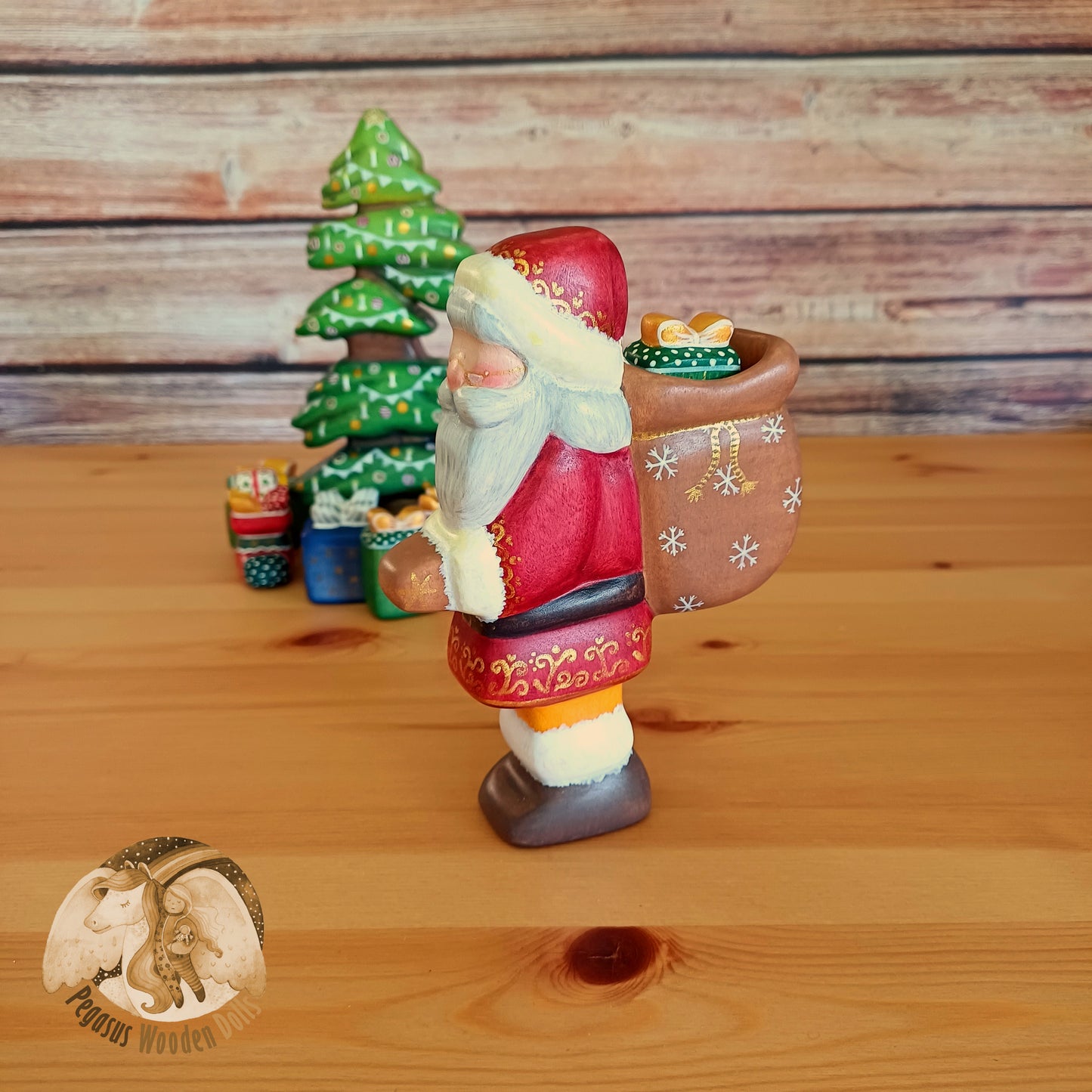 Wooden Red Winter Father with gift