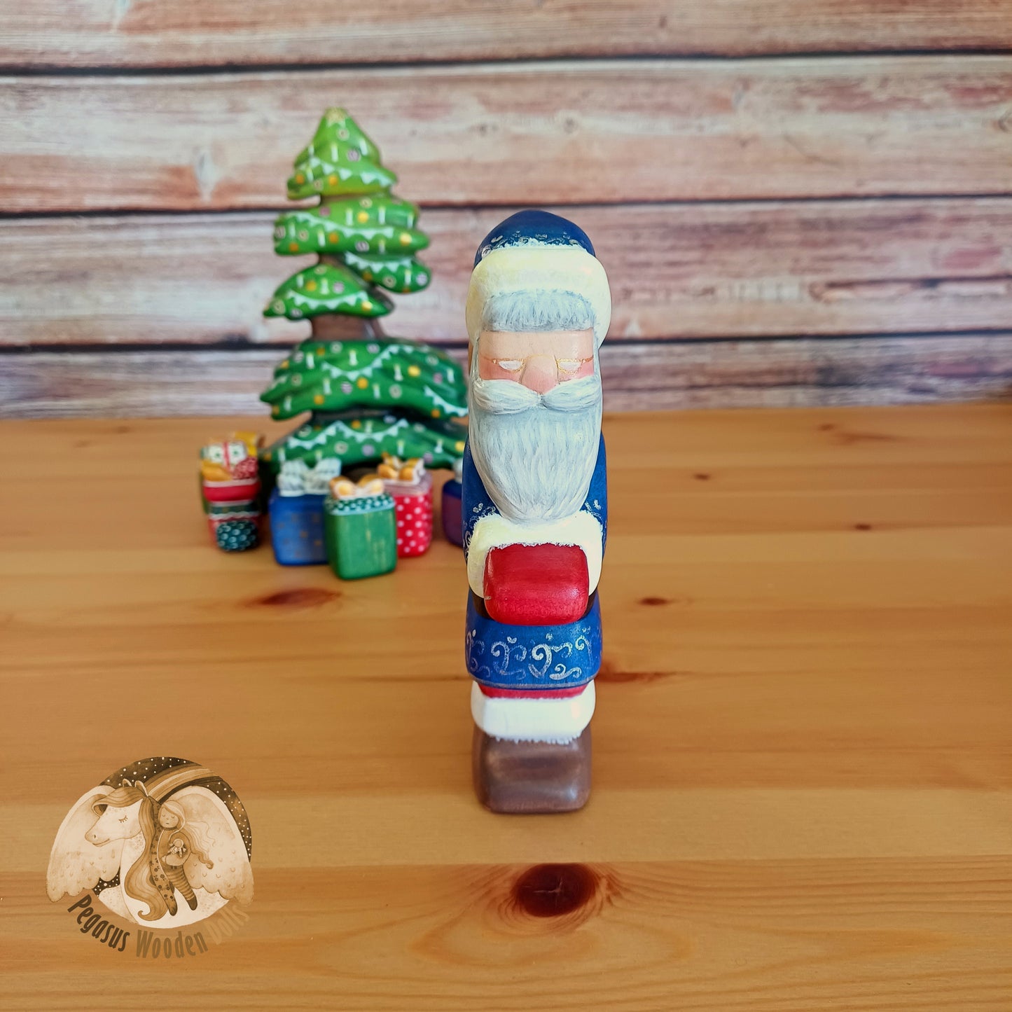 Wooden Blue Winter Father with gift