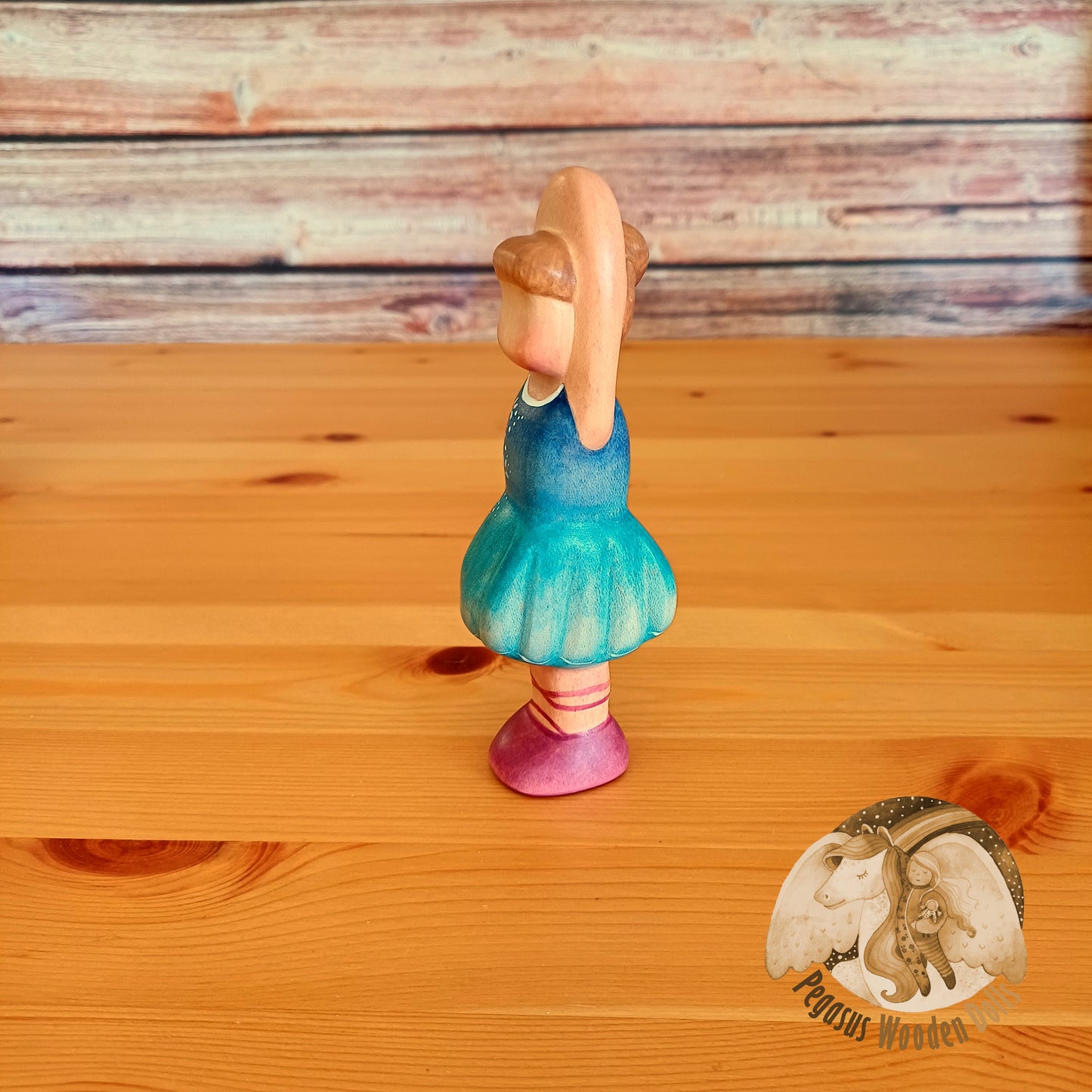 Wooden Ballerina (brown hair)